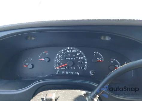 2002 Ford Econoline E350 Super Duty Wagon z USA, uszkodzony, nr VIN 1FBNE31S52HB62465